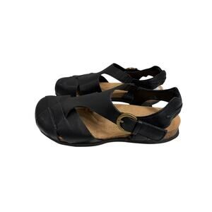 Earth Origins Women’s Sandal Size 8 Wide NEW #55-C